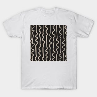 Noir: Mid Century Pattern T-Shirt